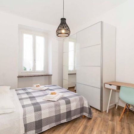 Roomy & Central Torino Apartment X4! エクステリア 写真